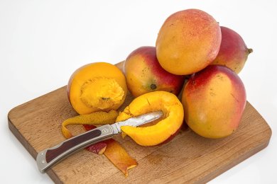7 корисних властивостей олії манго для вашої шкіри