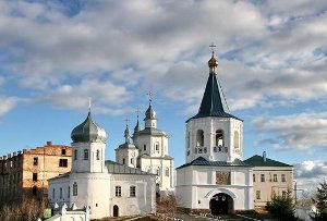 Вышла в свет книга о Путивльском Молчанском монастыре
