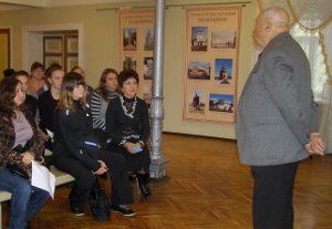 В краеведческом музее открылась выставка, посвященная Алексею Столбину