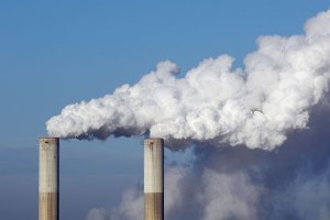 За загрязнение земли и воздуха предприятие Сумщины оштрафовали на 250 тыс. гривен