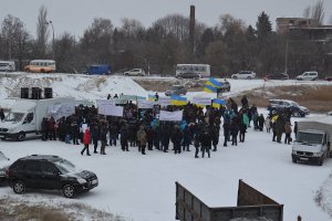 Аграрии Сумщины присоединились к акции протеста и перекрыли трассу Киев – Чернигов