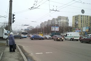 Выключенные светофоры вызвали на дорогах Сум беспорядок и аварию