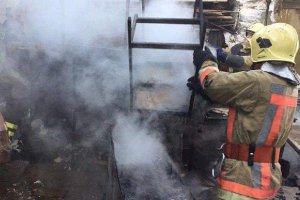 На выходных произошел пожар около универмага «Киев»