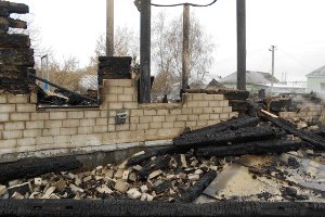 В Сумской области сгорела церковь