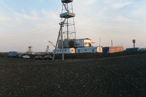 Работники «Ахтырканефтегаз» во время строительства скважины украли тонну дизтоплива