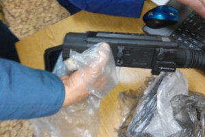 На Сумщине при проверке поезда Москва – Одесса найдены 79 комплектующих к оружию