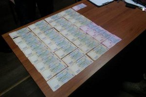 Начальник районного военкомата на Сумщине попался на взятке в 15 тыс. грн