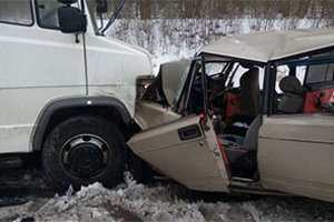 Лобовое столкновение автомобилей на дороге «Сумы — Полтава» привело к жертвам