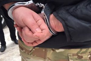 СБУ задержала на взятке инспектора пограничной службы в Сумской области