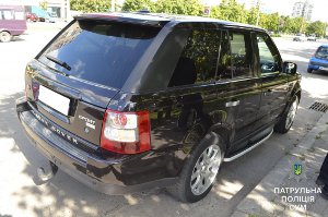 Сумская полиция прояснила ситуацию с задержанием водителя Range Rover