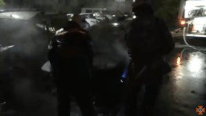 В Сумах ночью горели две машины