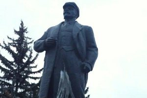 Демонтаж за 1 млн грн: вокруг памятника Ленину на Сумщине разгорелся конфликт