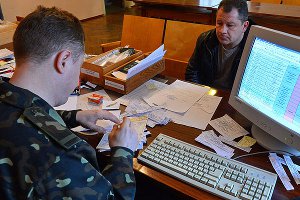 Информация для сумчан: Яценюк хочет создать реестр призывников с персональными данными всех украинцев