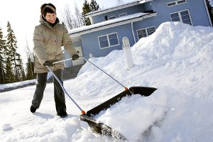 Сумская власть просит помочь в уборке снега
