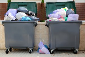 В Сумах опять возникли проблемы с вывозом мусора