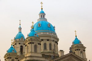 В Сумах завершилась реставрация куполов Троицкого собора