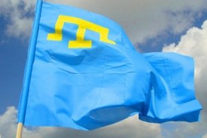 В знак солидарности Сумы вывесят флаг крымских татар на центральной площади