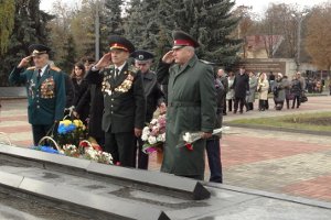 В Сумах прошли мероприятия ко Дню освобождения Украины от фашистских захватчиков