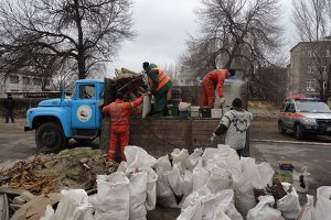Спасатели с Сумщины проводят разведку территорий и сопровождают гумпомощь на Донбассе