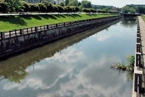В Сумах планируют отремонтировать гидросооружение в центре города