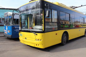 Сегодня в Сумах частично возобновили регулярное движение троллейбусов