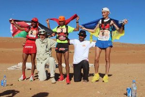 В 165-километровом марафоне через пустыню в числе первых пришел к финишу бегун из Сумщины