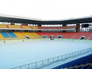 Матч «Олимпик» - «Карпаты» в Сумах отменили из-за промерзшего газона