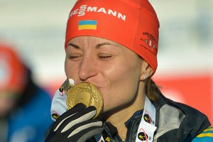 Валя Семеренко стала чемпионкой мира по биатлону и получила поздравления от президента  Украины (видео)