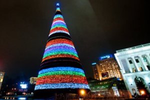 Сегодня в Киеве откроют главную елку Украины