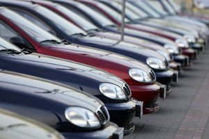 Украинцам станут доплачивать за покупку отечественных авто