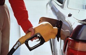 Цены на бензин по-прежнему растут