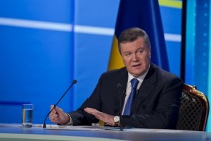 Янукович требует подготовить изменения в бюджет-2013