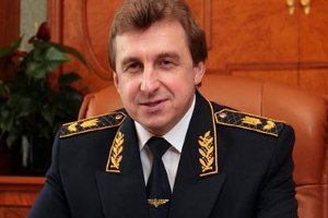 «Укрзализныця» поднимет своим работникам зарплату до 4,3 тыс. грн