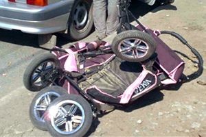 Установлена личность водителя, сбившего насмерть младенца в Мариуполе