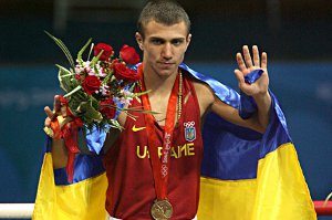 Двукратный олимпийский чемпион боксер Василий Ломаченко скоро выйдет на профессиональный ринг
