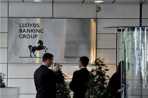 Крупнейшие британские банки сократят штат до минимума за 9 лет