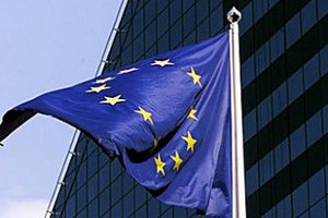 Власти ЕС угрожают санкциями Франции, Испании и Словении за неспособность проводить реформы