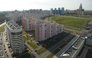 Квадратный метр московского жилья стоит больше автомобиля «Славута»