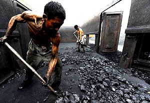 Китай сократит добычу и экспорт угля