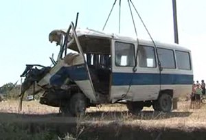 В Молдавии автобус сорвался в пропасть