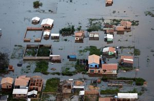 Бразилия страдает одновременно от потопов и засухи