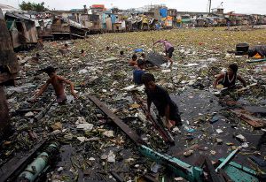Тайфун на Филиппинах убил 37 человек