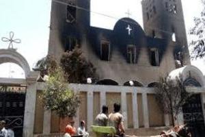 В Египте исламисты сожгли и разграбили 40 христианских храмов