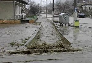 Наводнение в Болгарии затопило село