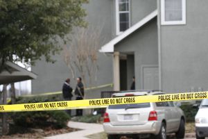 В Техасе под рождественской елкой расстреляли семью