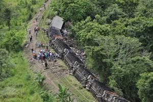 В результате крушения поезда в Мексике погибли нелегальные мигранты