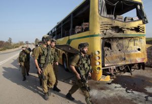 В Сирии обстреляли автобус с женщинами и детьми