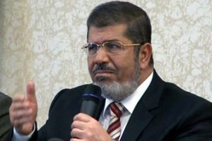 Прокуратура предъявила обвинения бывшему президенту Египта и его соратникам