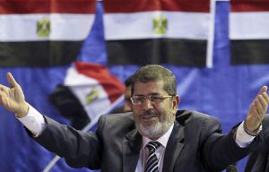 Глава Египта освободит почти 600 заключенных