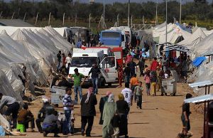 Турция уже приняла более 100 тысяч беженцев из Сирии